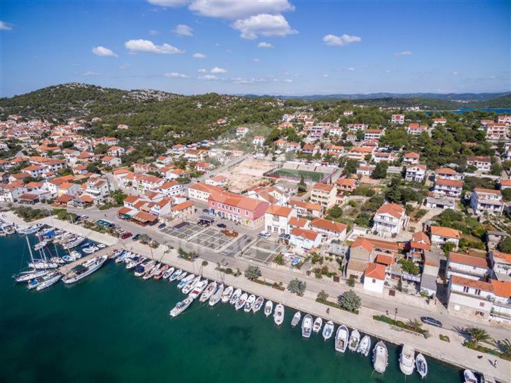 Villa Ines Jezera Zewnętrze zdjęcie
